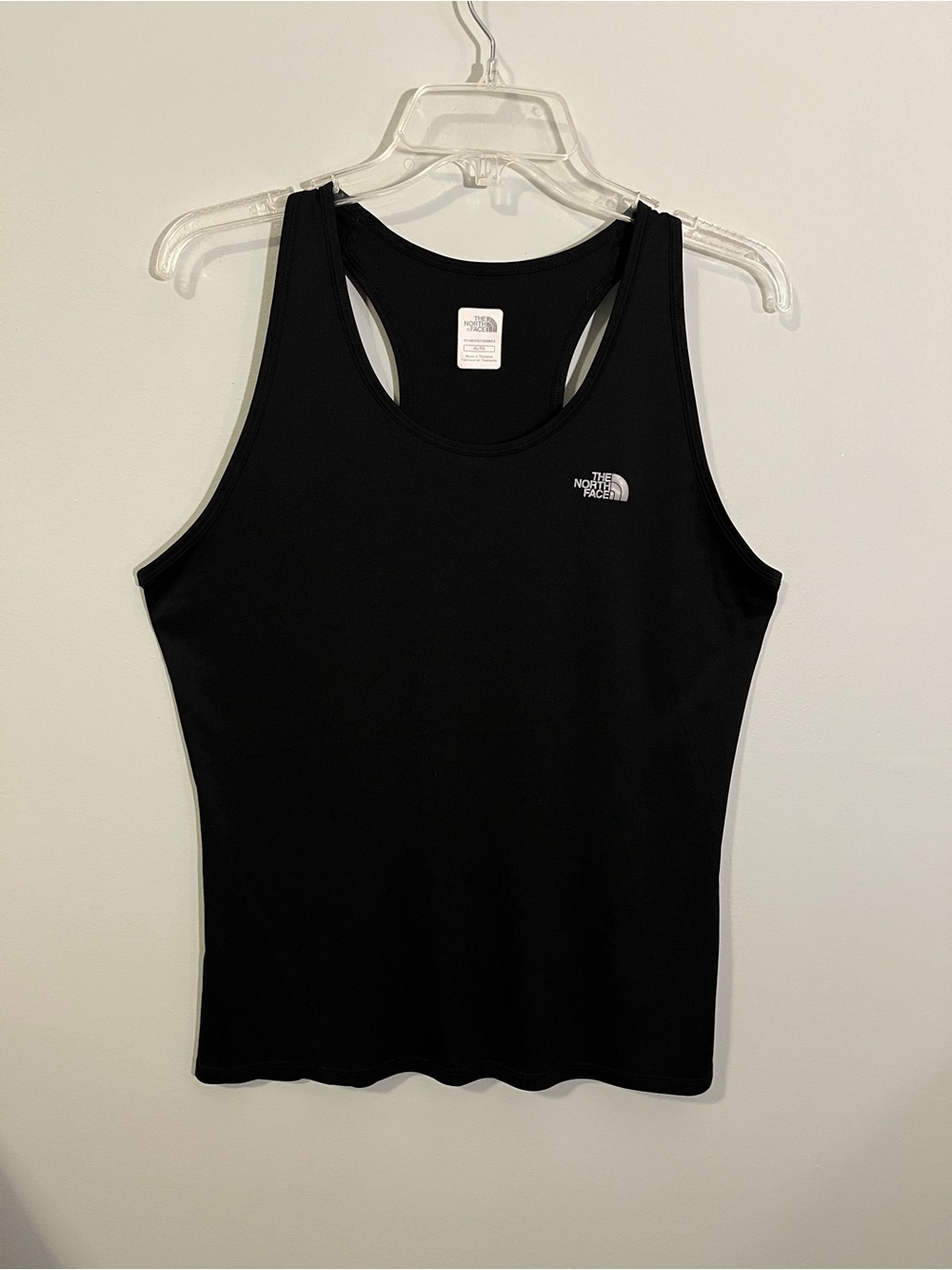 THE NORTH FACE Women’s Black Racerback Athletic Tank Top